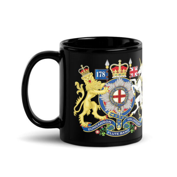 black-glossy-mug-black-11-oz-handle-on-left-6926d521166c7.jpg Black Glossy Mug - 11oz