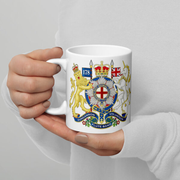 white-glossy-mug-white-11-oz-handle-on-left-692f1378c581b.jpg White glossy mug - 11oz